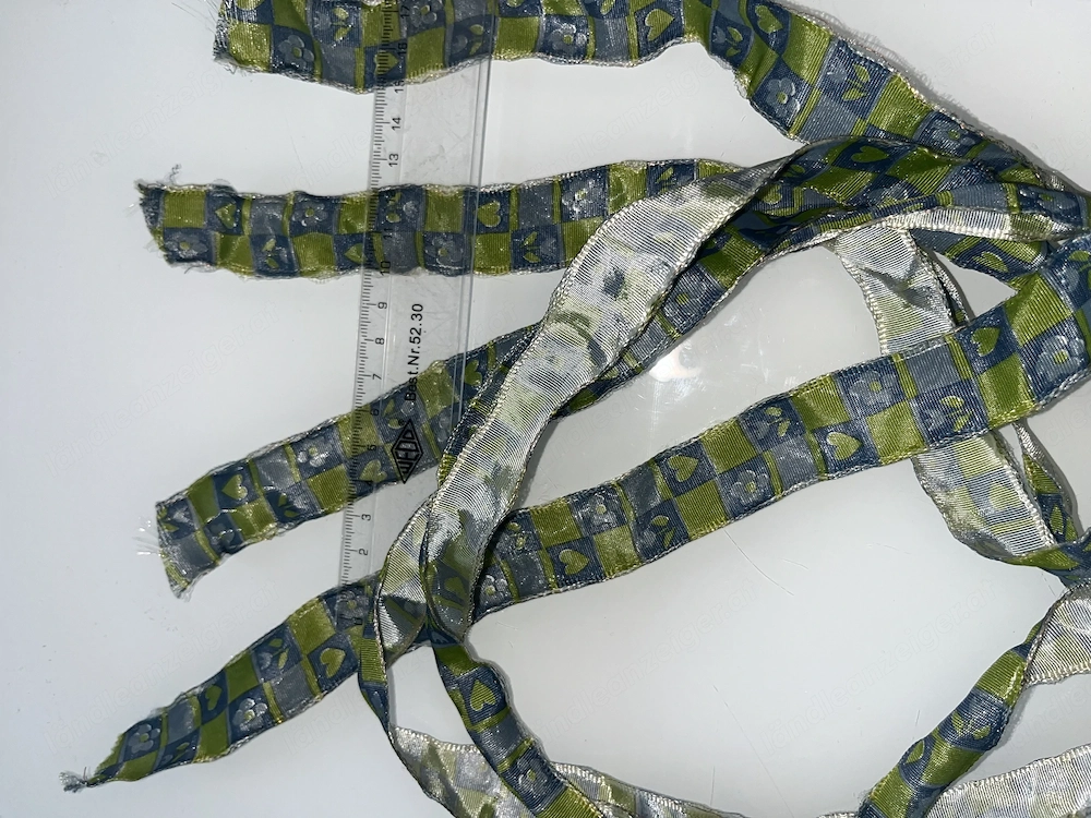 2 bunte Stoffbänder 2,5 cm breit zum Basteln, Schenken oder DIY-Projekte