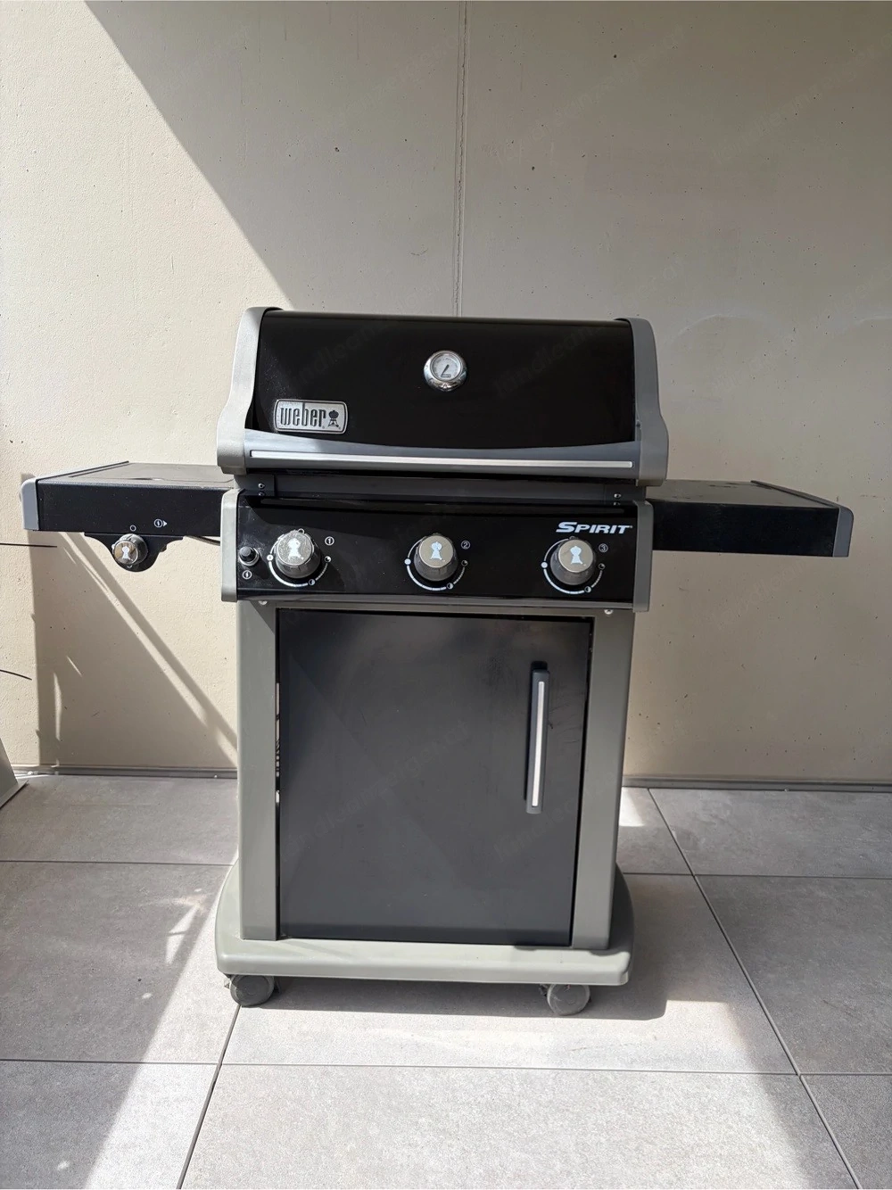 Weber Gasgrill E320