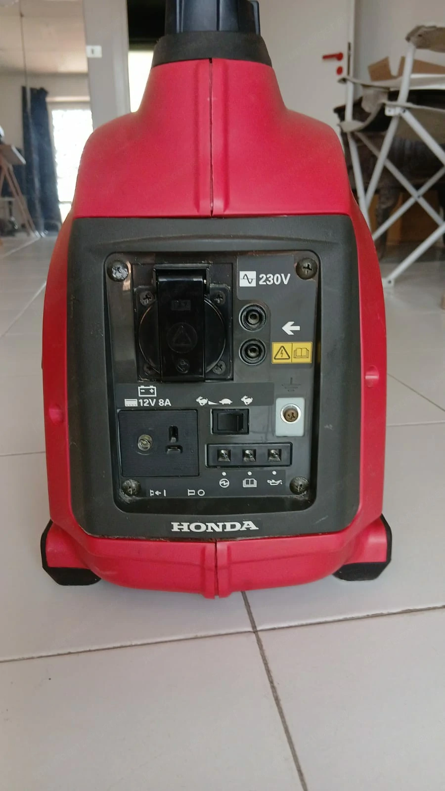 Ich verkaufe einen ungenutzten Honda-Viertakt-Generator