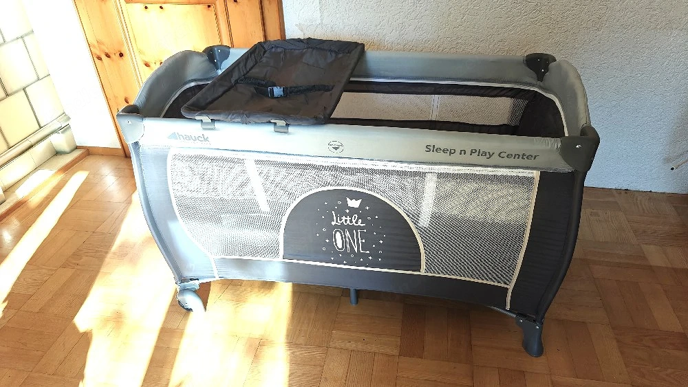 Hauck Sleep n Play Center   Reisebett mit Wickelauflage, top Zustand