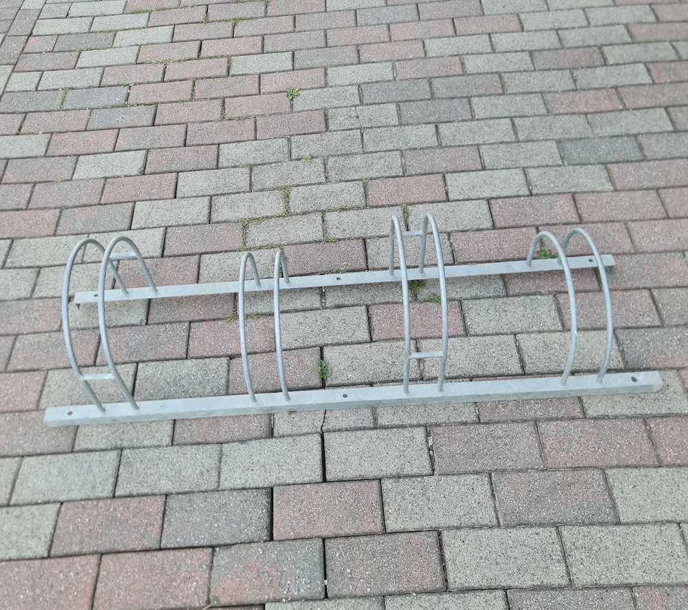 Fahrradständer für 4 Räder