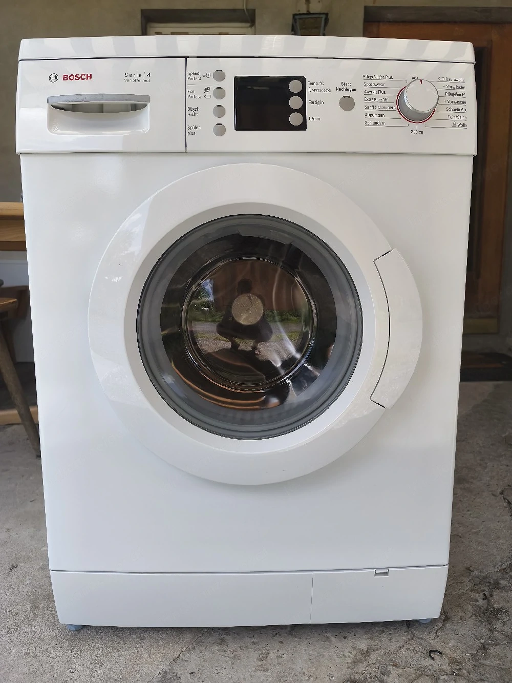 Waschmaschine Bosch seri 4. Fassungsvermögen 7 kilo 