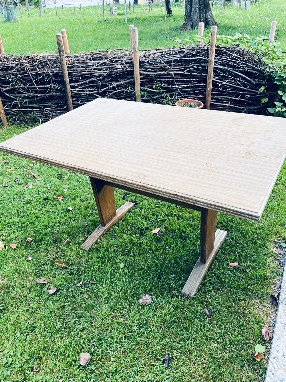 Tisch zu verschenken