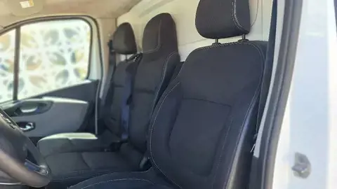 Nissan NV300