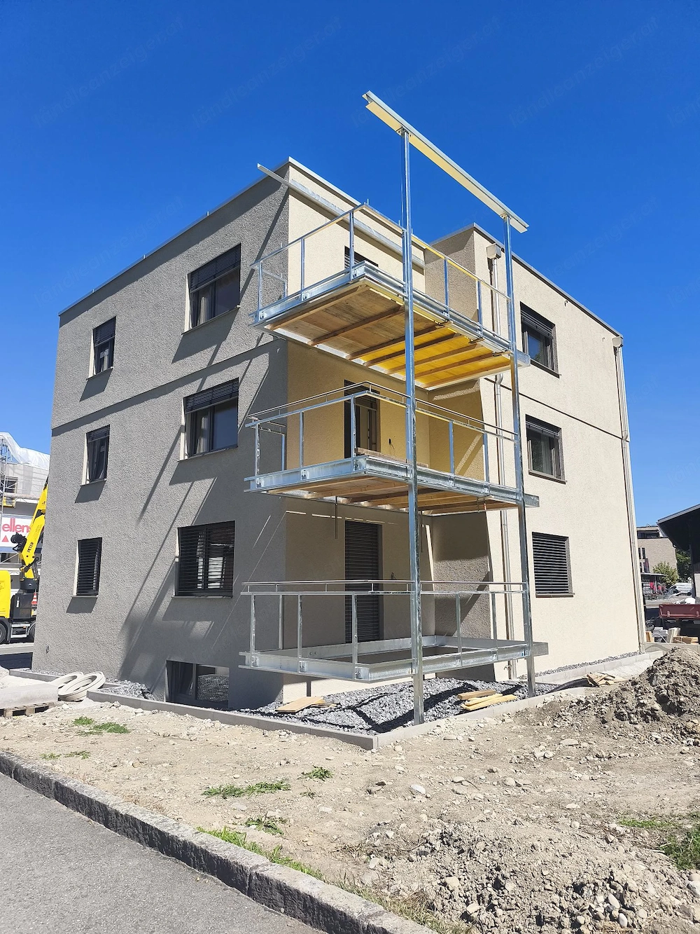 Erstbezug nach Generalsanierung: Helle 3,5-Zimmer-Wohnung mit Balkon in Feldkirch-Nofels