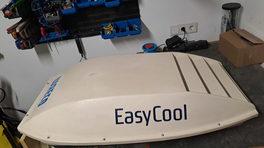 WAECO EasyCool EC-1500-AC   230 V Dachklimaanlage und Heizung