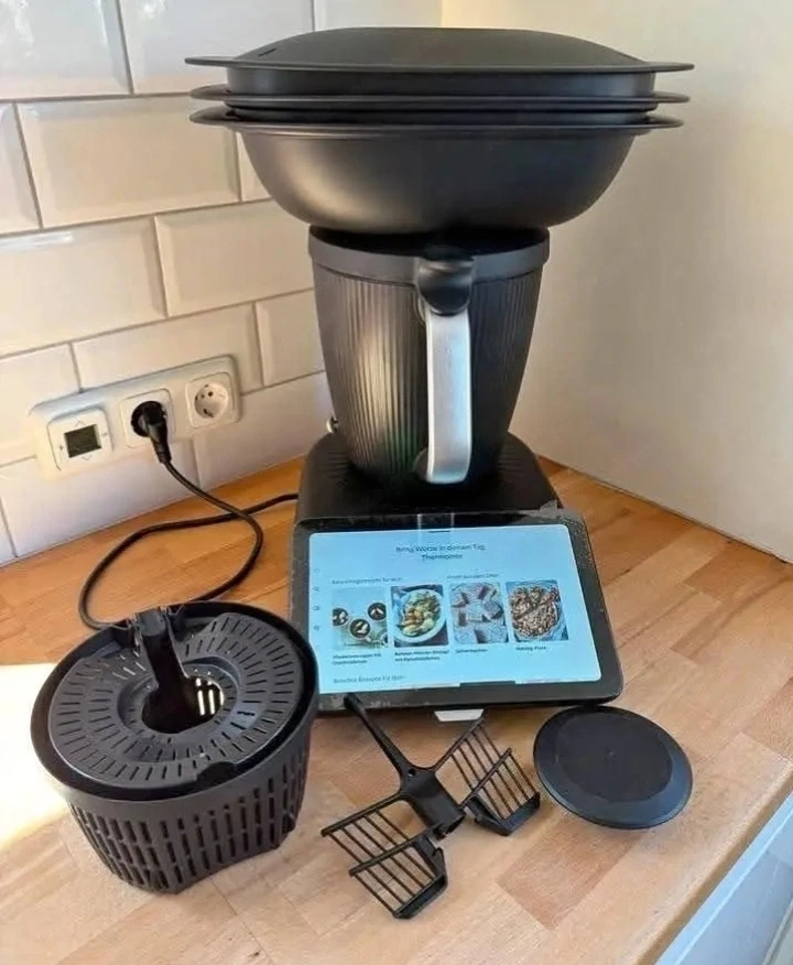 Tm7 Vorwerk mit zubehör 