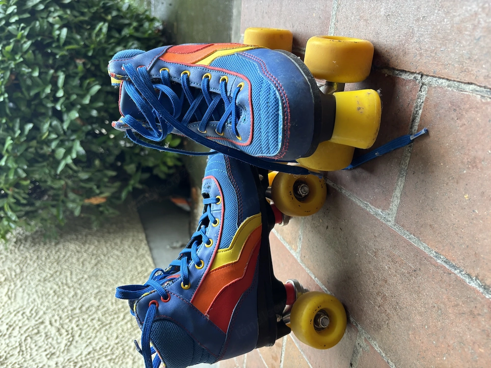 Rollschuhe  Rio Roller  original Retro. Größe 34, sehr gepflegter Zustand. Selbstabholung Feldkirch.