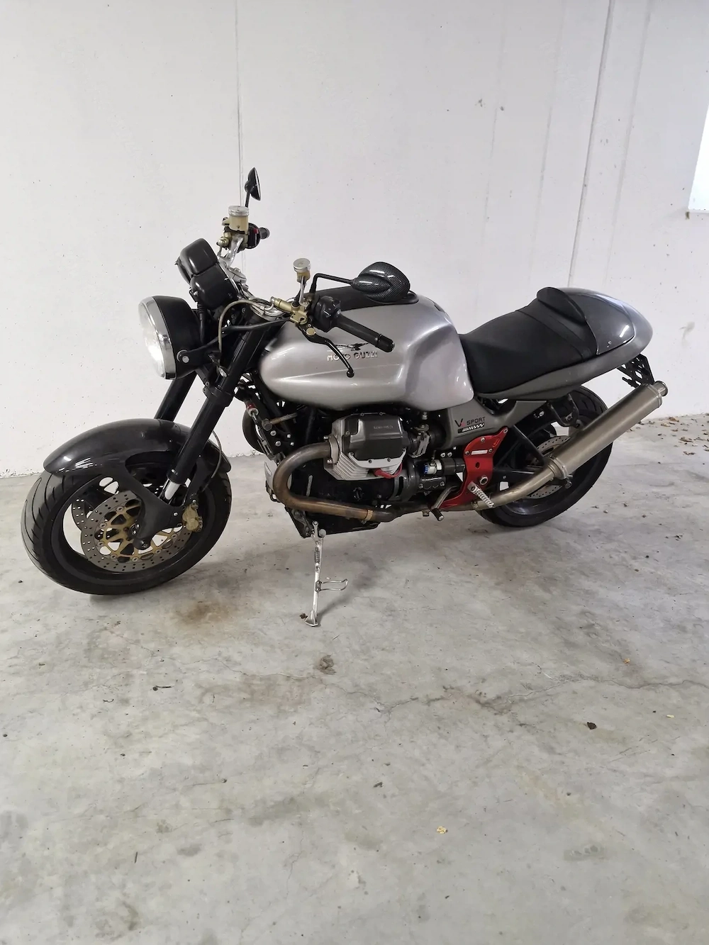Moto Guzzi V11 Sport Naked