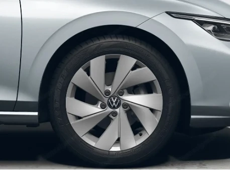 Kompletträder: VW Belmont 17" Sommerräder | Goodyear | DOT 17 26 | nur 200 km