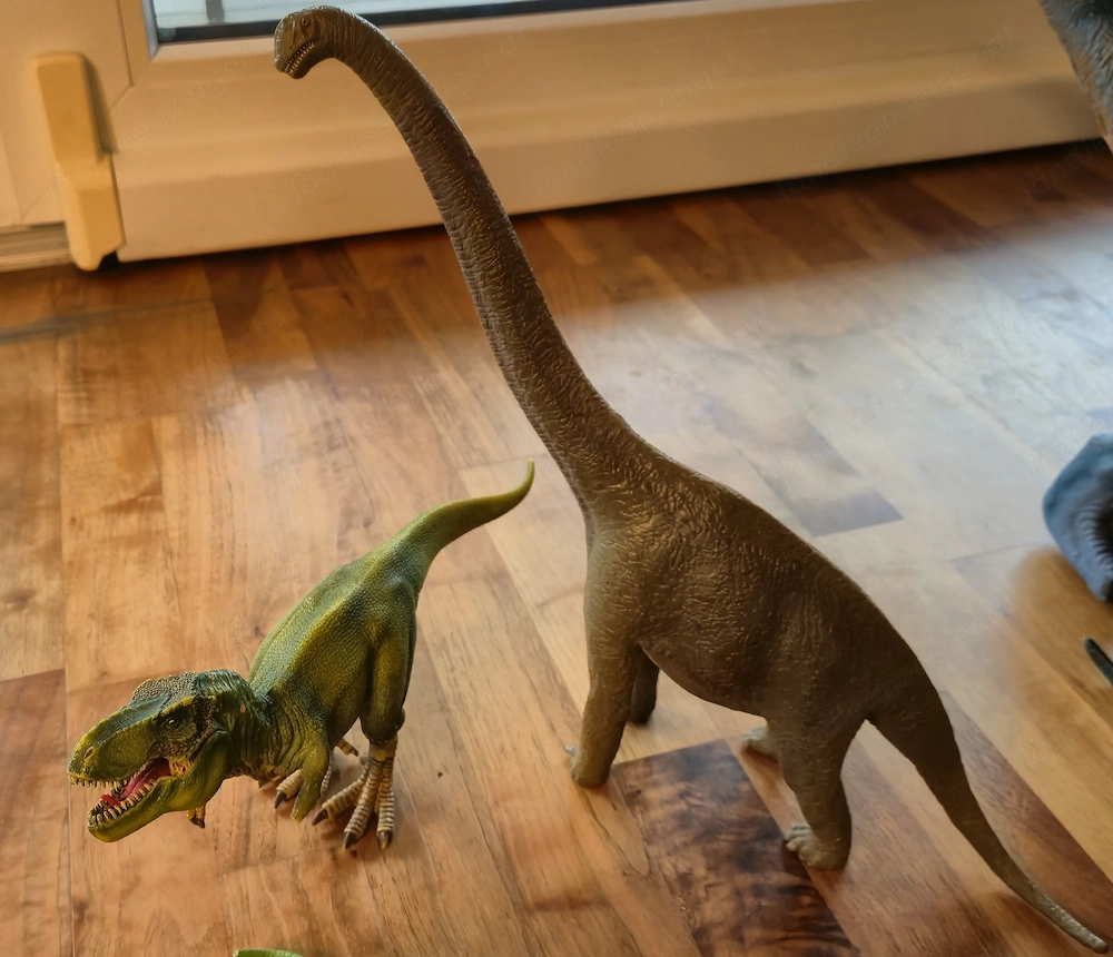 Dinosaurier Spielfiguren verschiedene Größen, Bauernhoftiere, Konvolut, 2 große Dinos von Schleich
