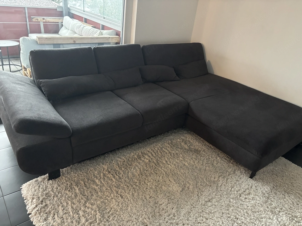 Gemütliche Eckcouch mit Schlaffunktion