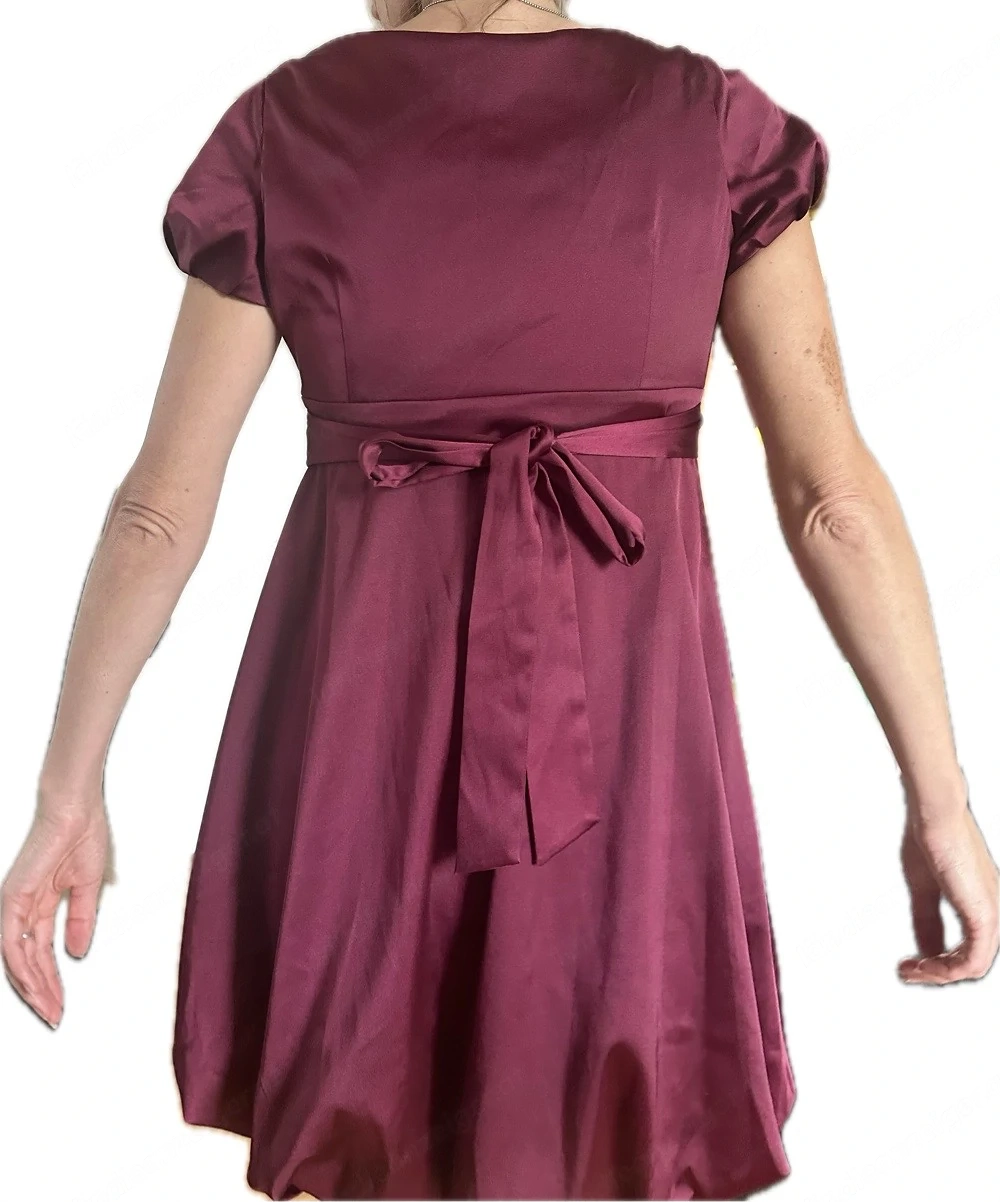 Elegant LILY Cocktailkleid   Ballonkleid in Bordeaux-Rot (Gr. 38) mit Rosen-Applikation