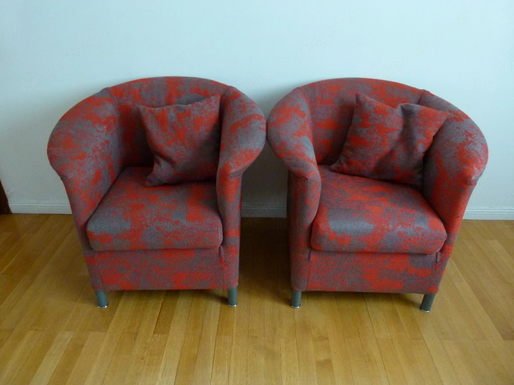 2x Design-Cocktailsessel rot-grau mit Daunenkissen