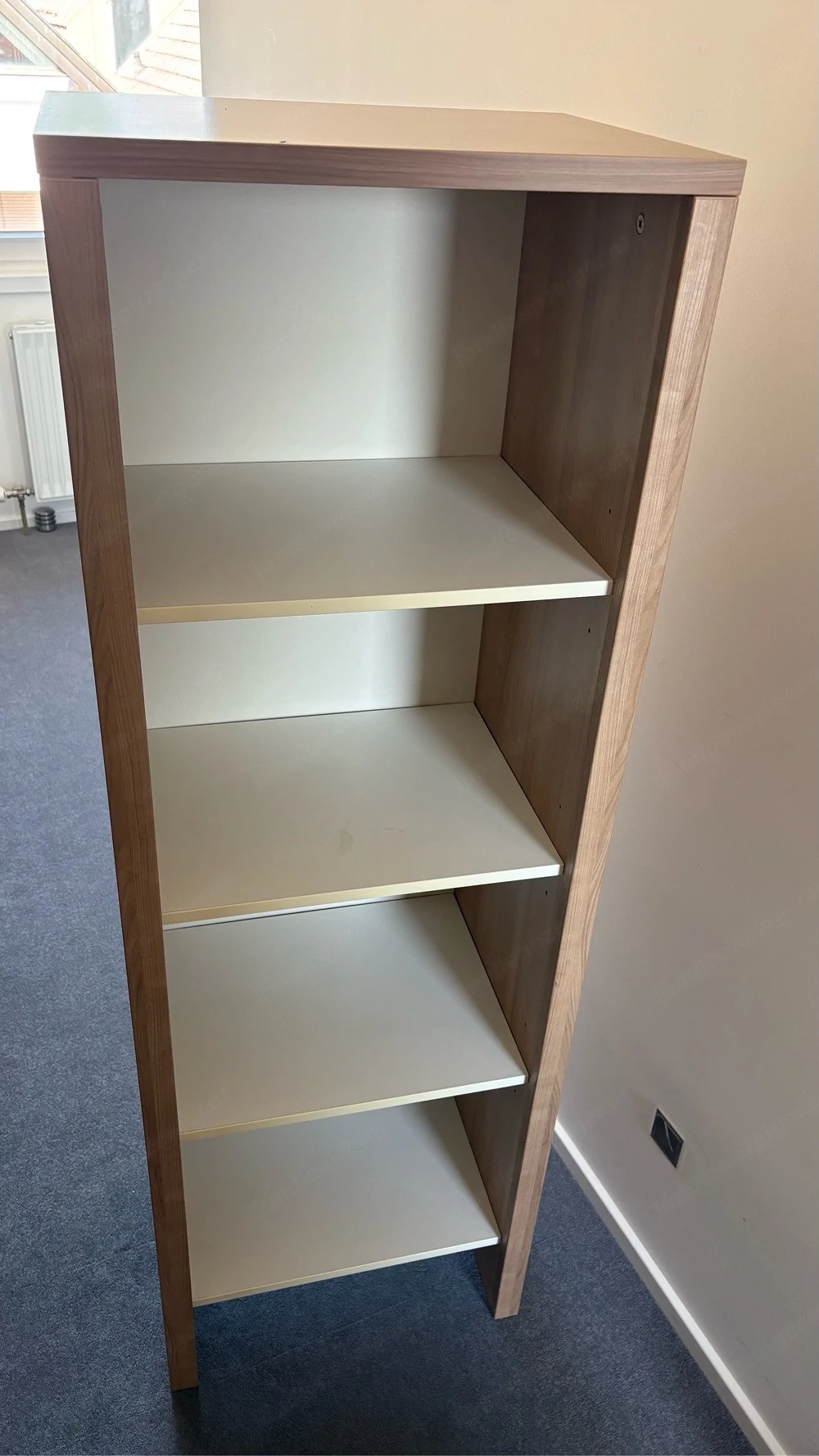 Kinderbücherregal