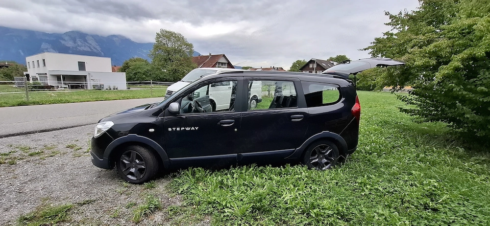 Dacia Lodgy Stepway Bj 2017 neues Service und Pickerl 5 Sitzer
