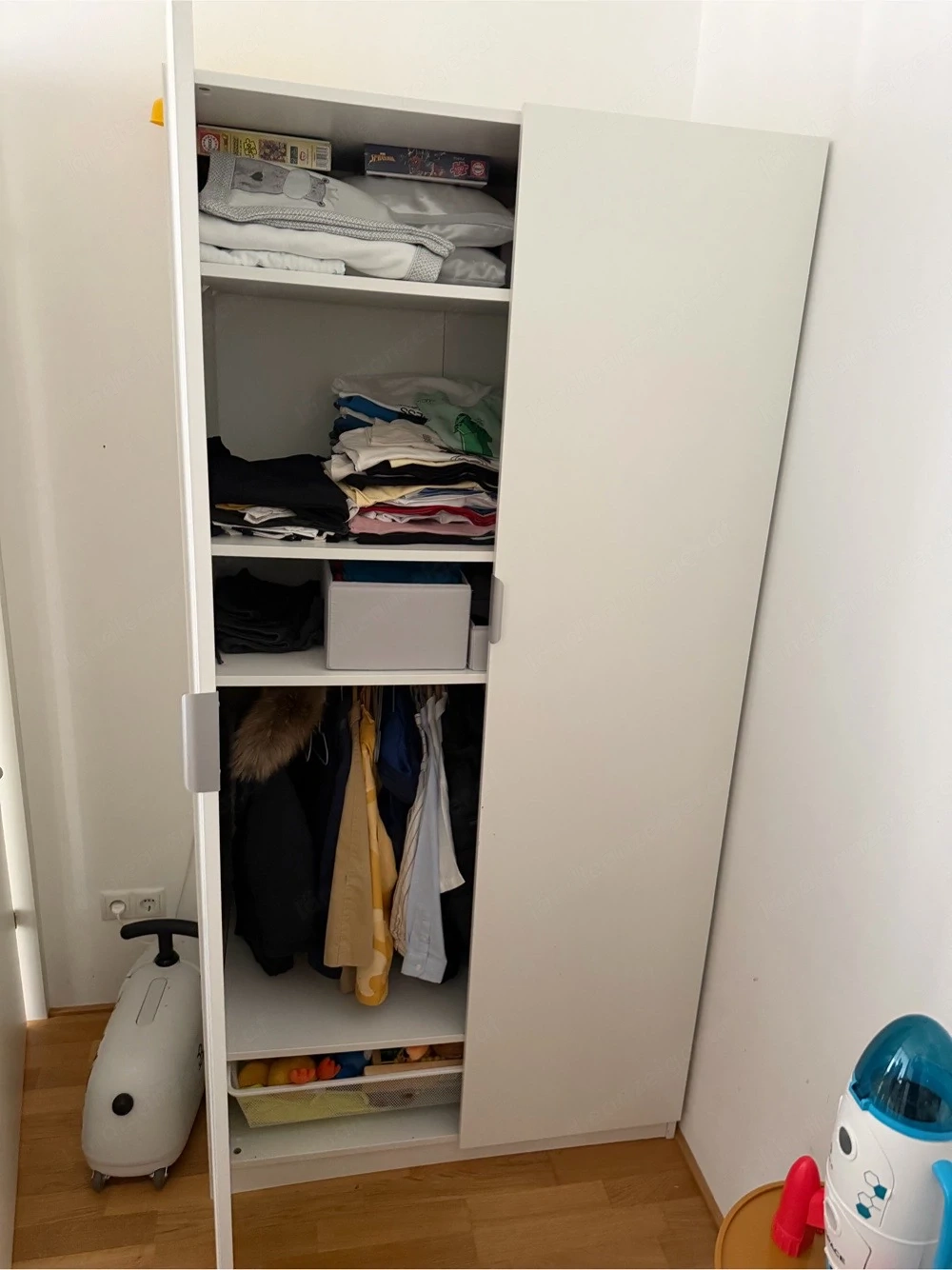 Ikea Bett und Schrank