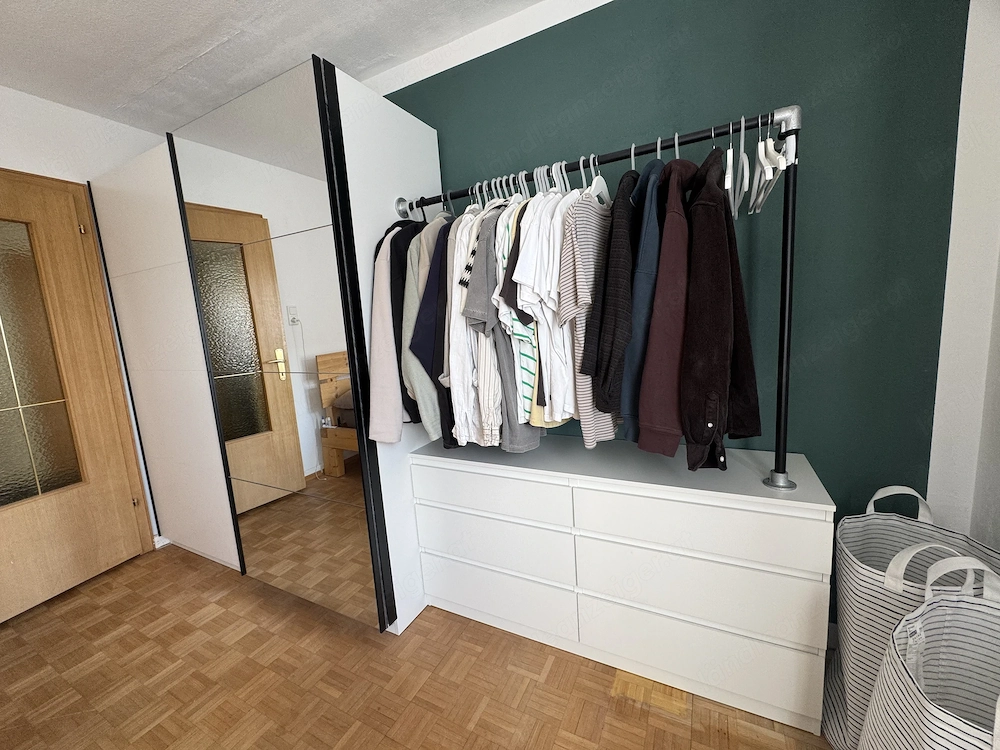 Kleiderschrank - Kommodenkombination