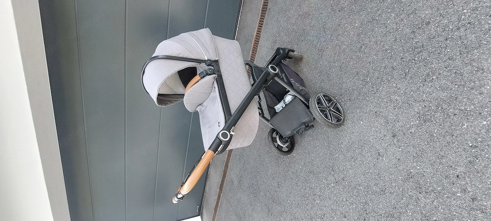 Hartan Kinderwagen grün