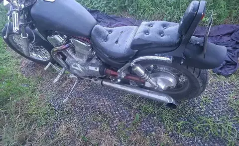 vs 1400 intruder 
