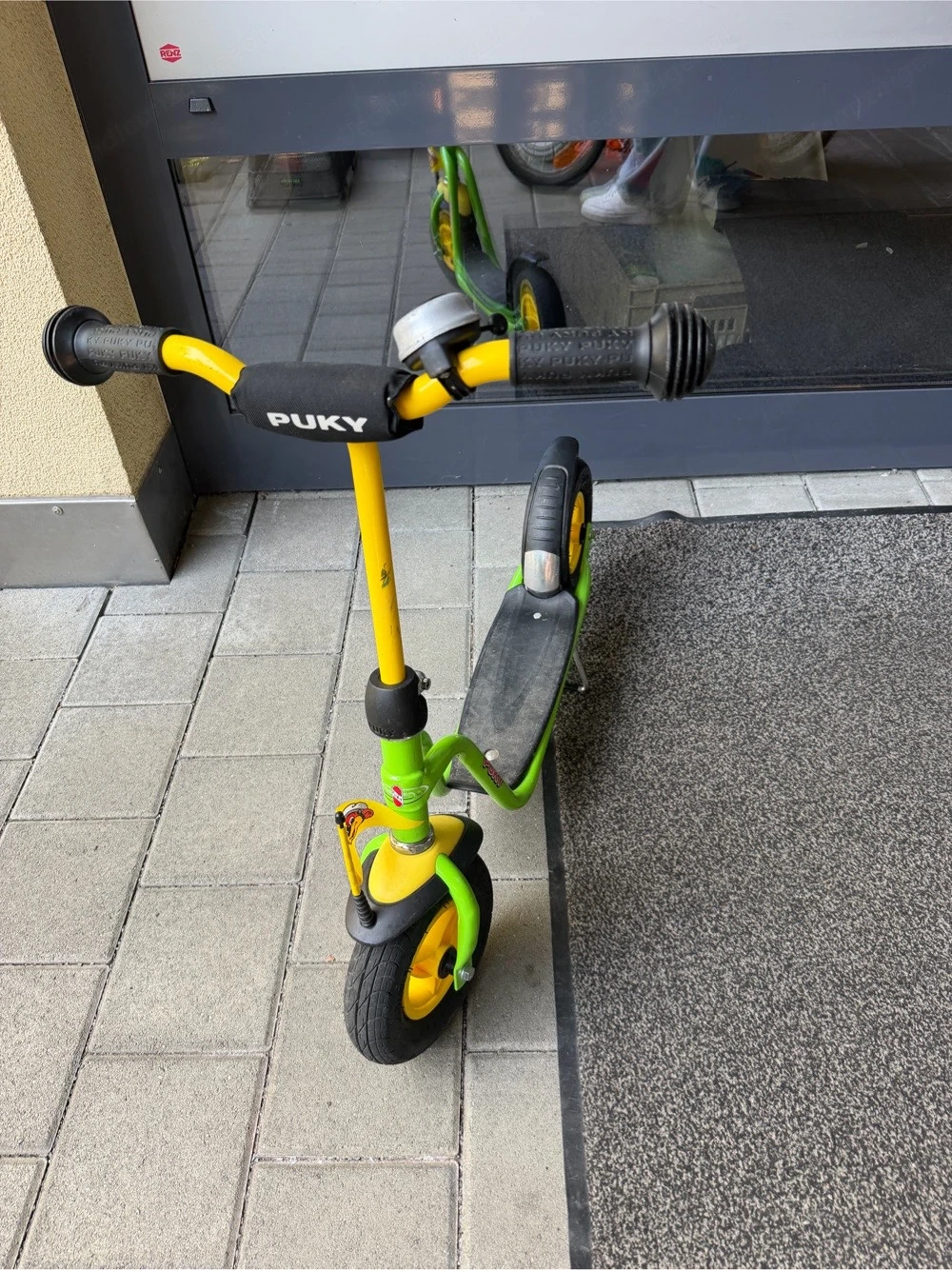 PUKY Kinderroller Tretroller mit Klingel in grün gelb für Kinder