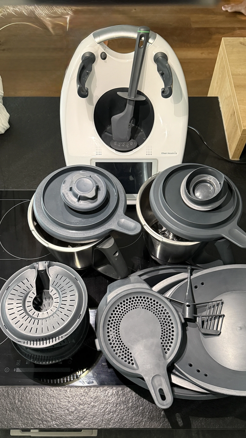 Thermomix TM6 (viel Zubehör)