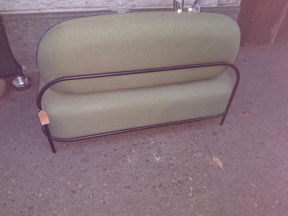 Kleines desing Sofa breite 115 Höhe 80cm