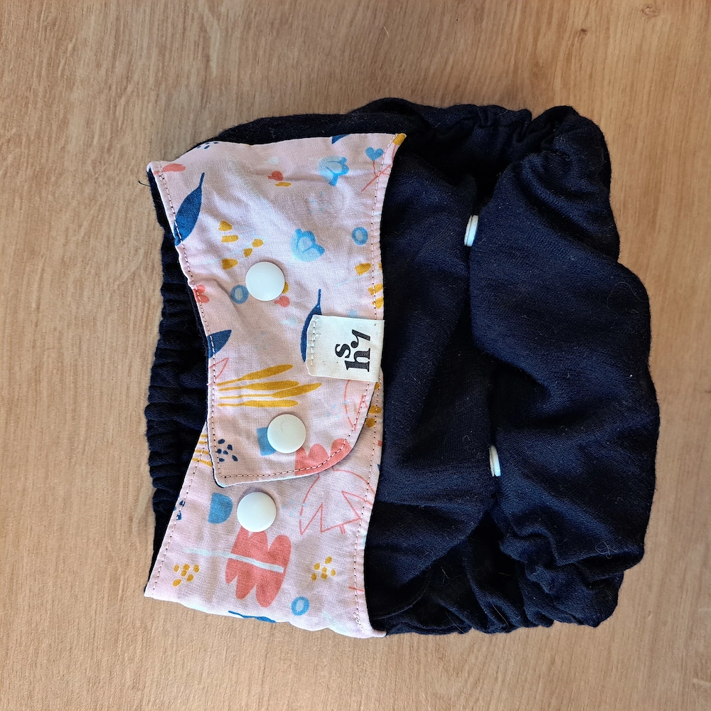 Limited Edition Shit happens Wollüberhose 