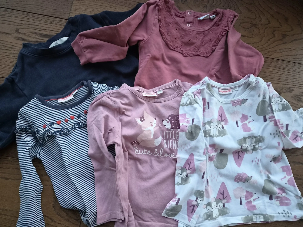 Kleiderpaket in Größe 86 92 für Mädchen