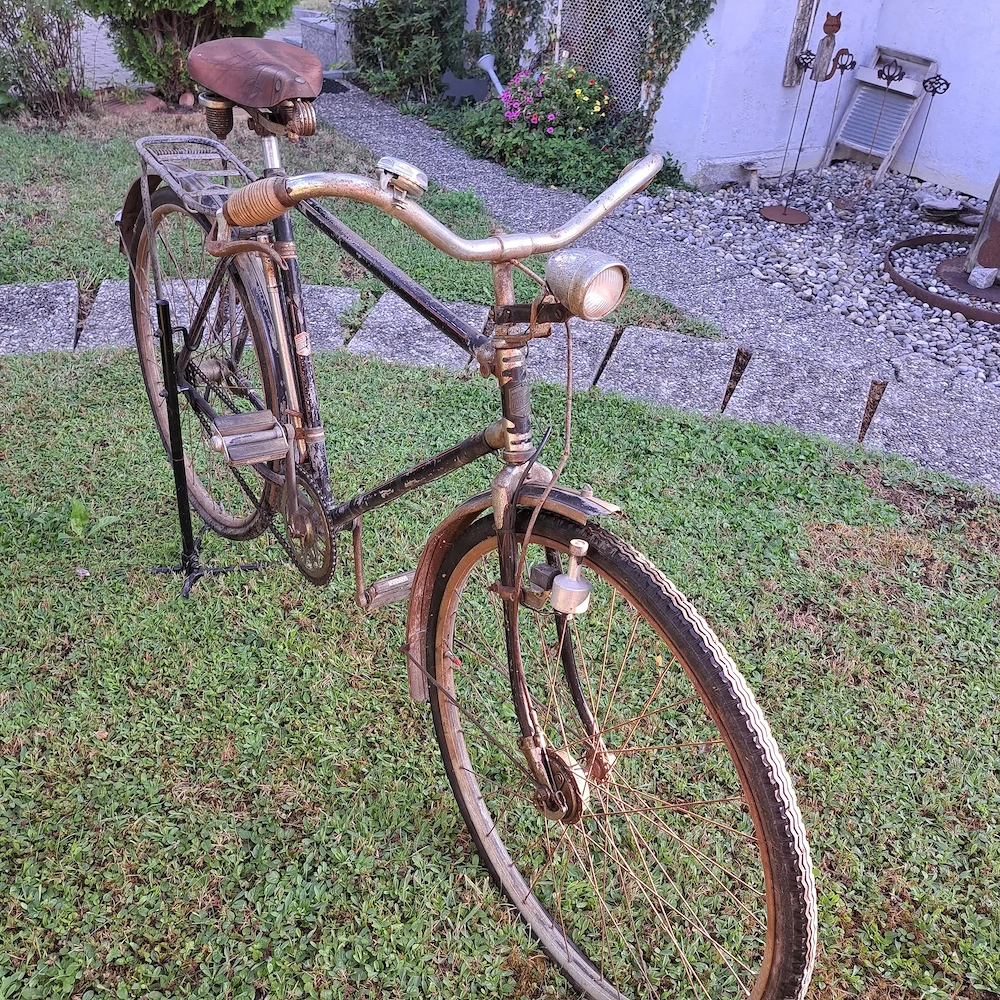 Originales unverbasteltes Herrenfahrrad