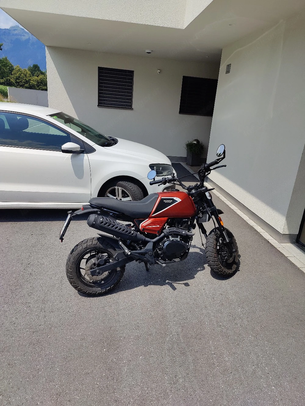 Brixton Crossfire 125 XS