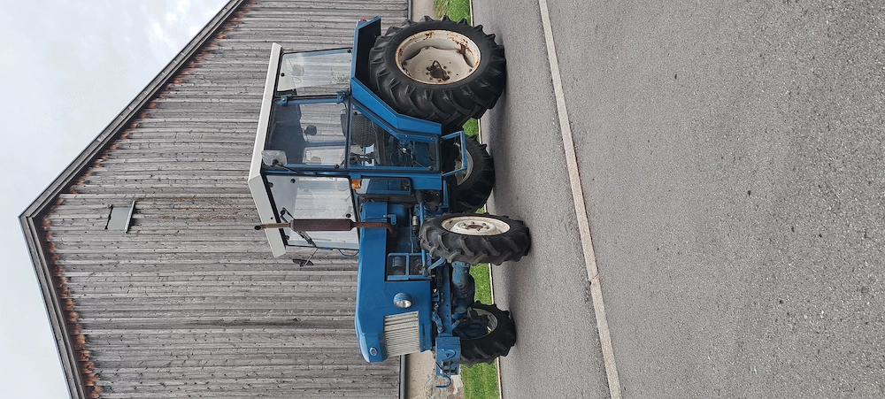 Ford 2110 Traktor Allrad kein Steyr Lindner MF Case John Deere Valtra Same New Holland Reform Aebi