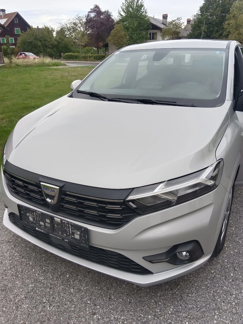 Dacia  Sandero  mit AHK,  Benziner,  Top Zustand 