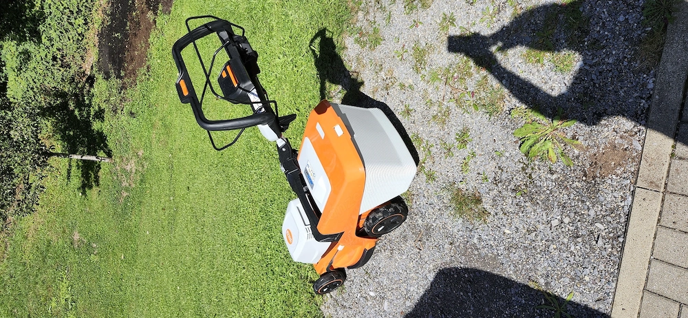 Stihl Akku Rasenmäher