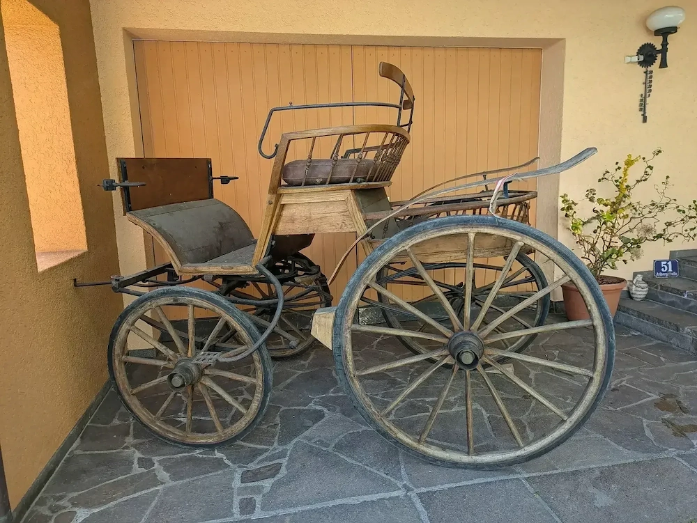 Offener Jagdwagen   Kutsche aus der Zeit um 1900