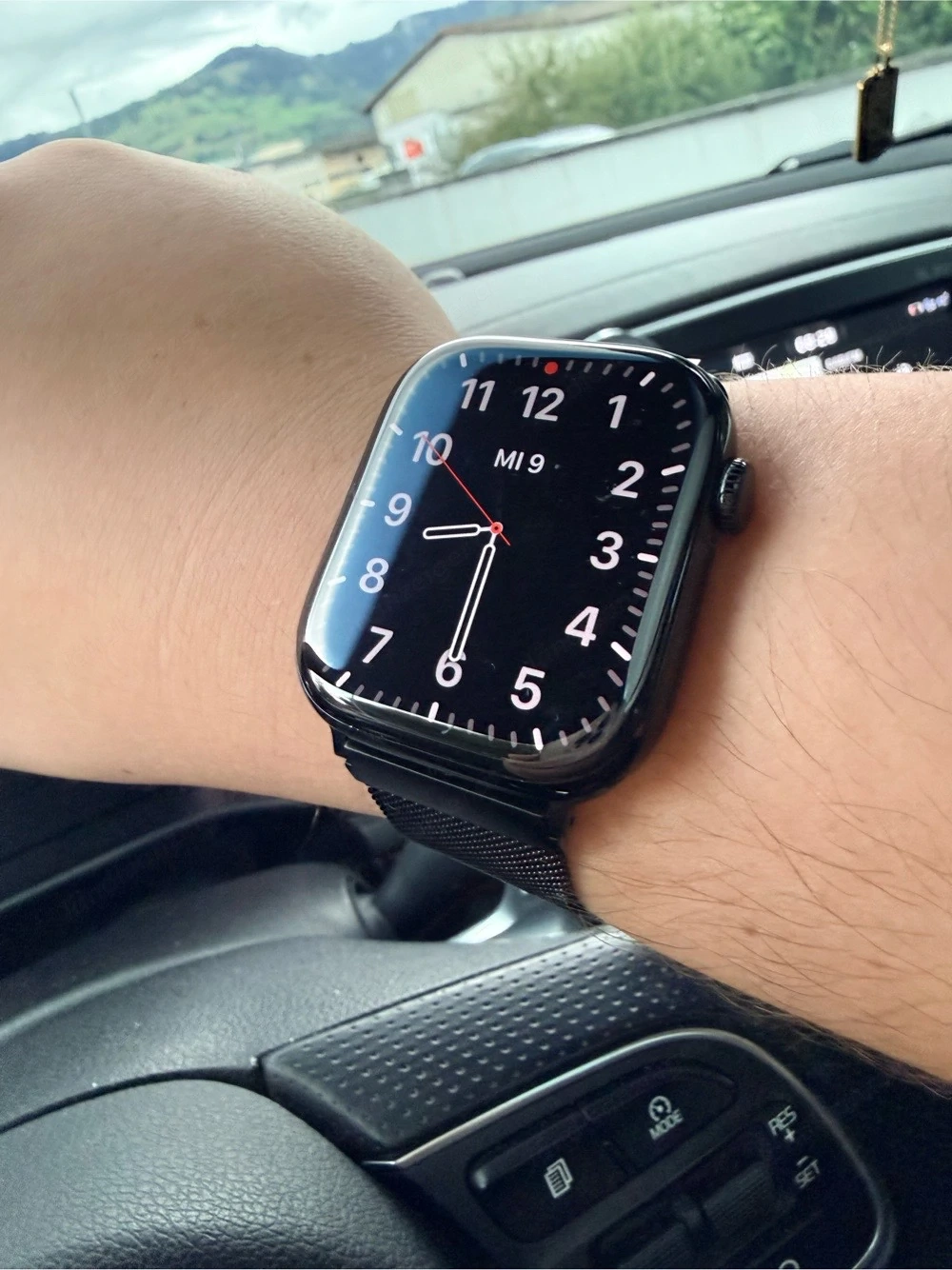 Apple Watch 11 46mm Jet Black 