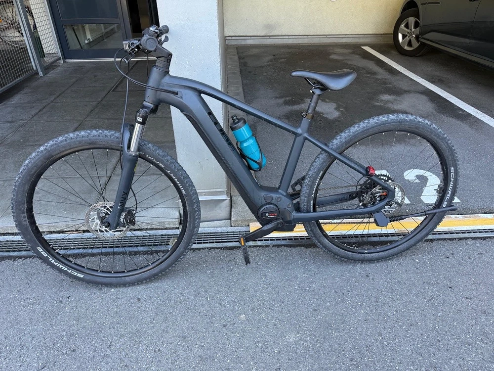 E Bike cube  mountanbike