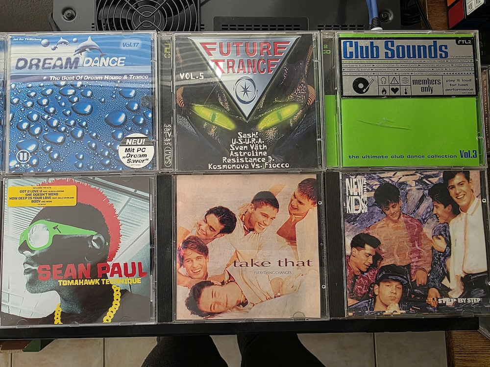 Audio-CDs aus den 80er- und 90er-Jahren zu verkaufen. 30+ Stück!