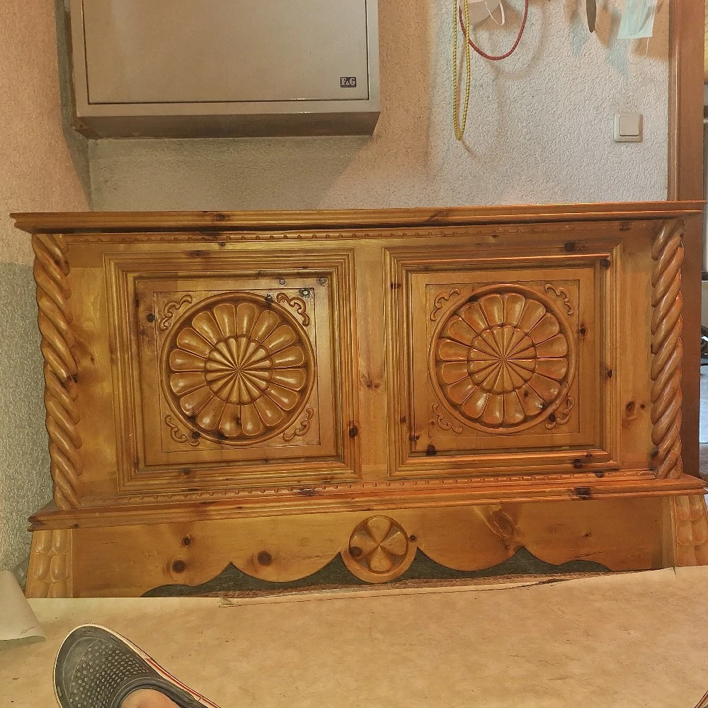 Holztruhe zu verkaufen