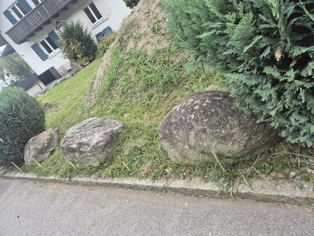 Findlinge   Steine   Gartensteine