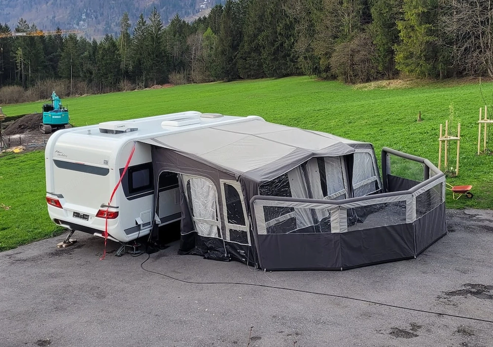 Wohnwagen Hobby 545 KMF (2019)