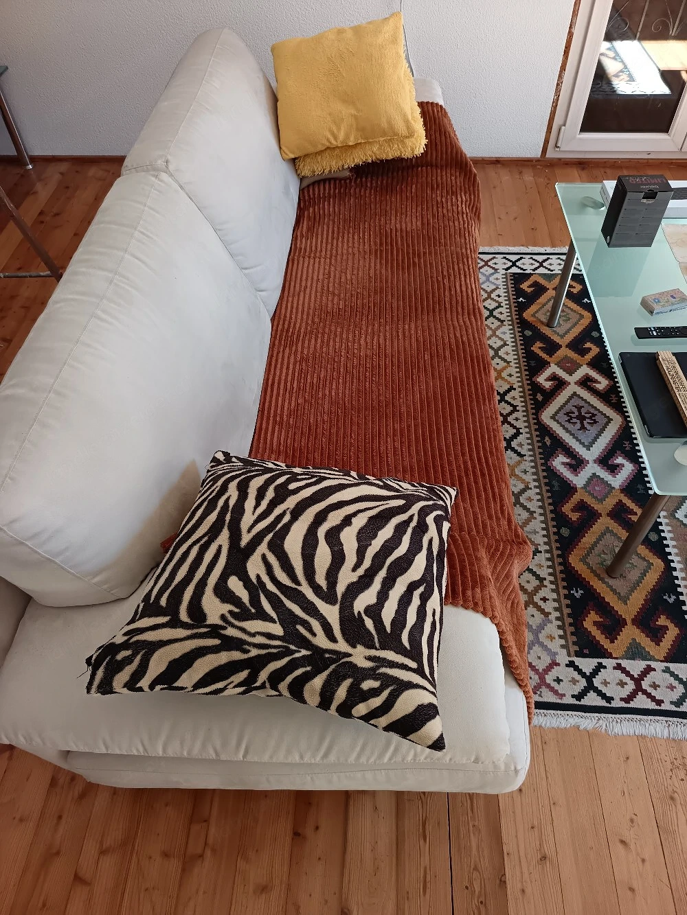 Echtleder Sofa zu verschenken