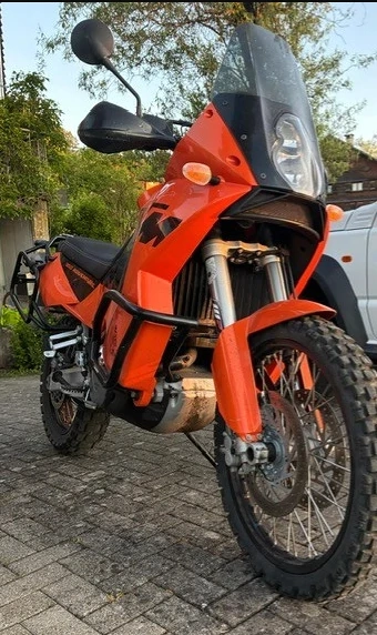 KTM 950 Adventure