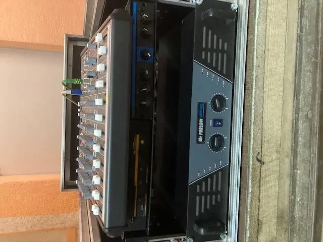 Musikanlage Rack für Hobbymusiker