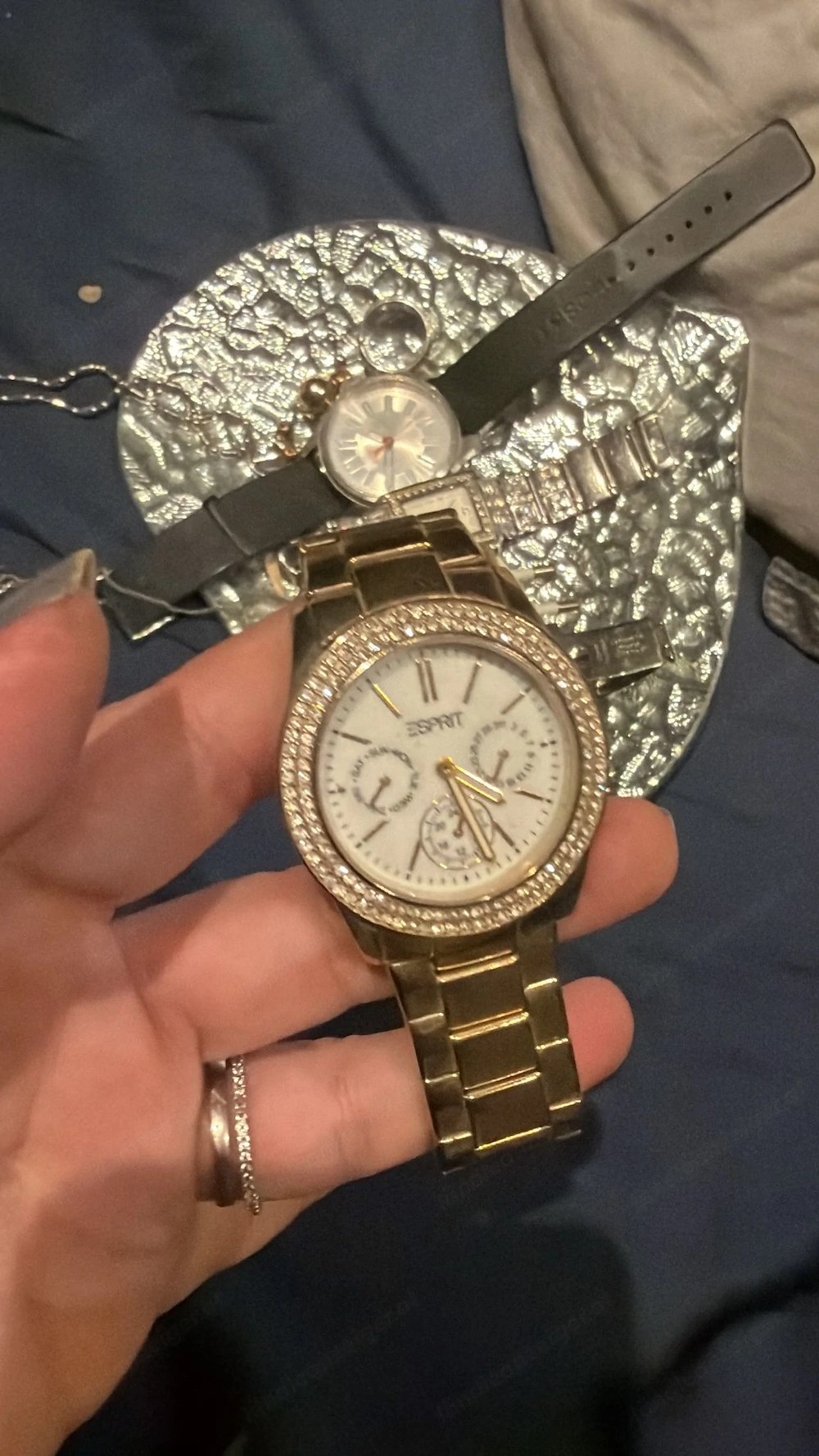 Uhr sehr guter Zustand