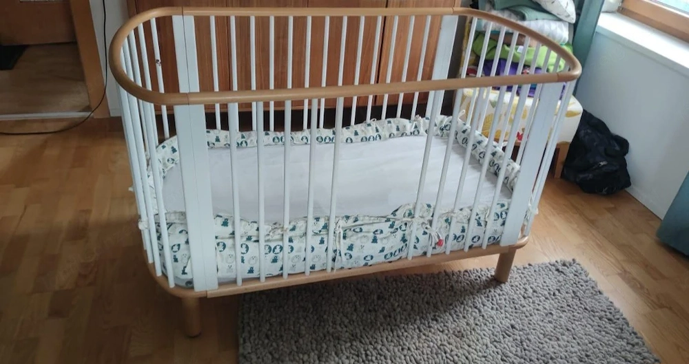 Wunderschönes Baby- Kinderbett Laufstall