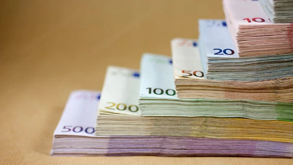 Kredi!te:und Investitionen zu sehr einfachen Konditionen  Wir bieten Finanzierungs- und Investitions