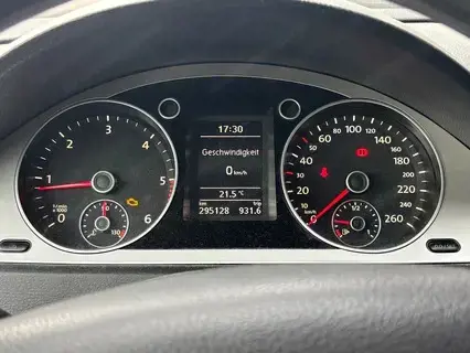 Passat Kombi Diesel (Rost-Paket)