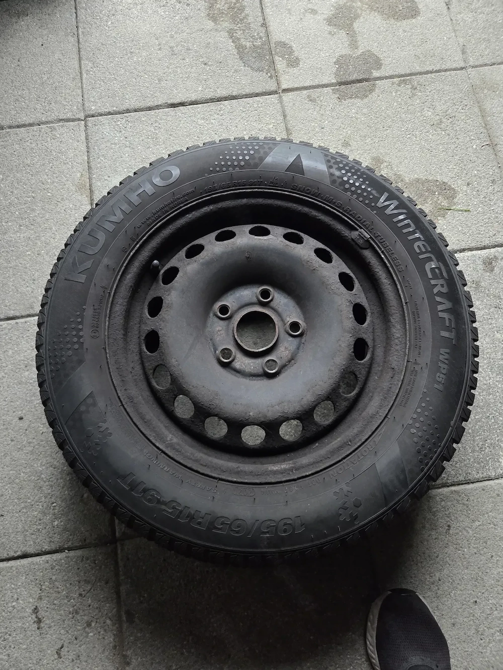 Stahlfelgen mit Radkappen 15 Zoll