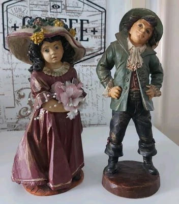 Wachsfiguren Paar in historischen Kostümen